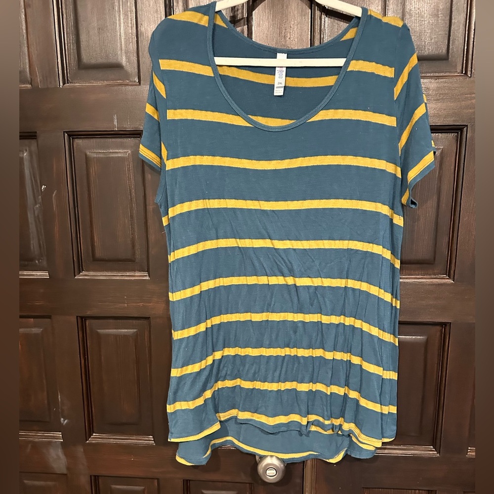 Lularoe blue with yellow striped tunic! Size 2x